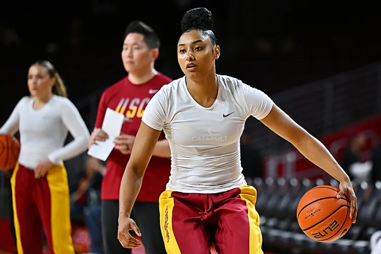 JuJu's return helps USC's title hopes soar